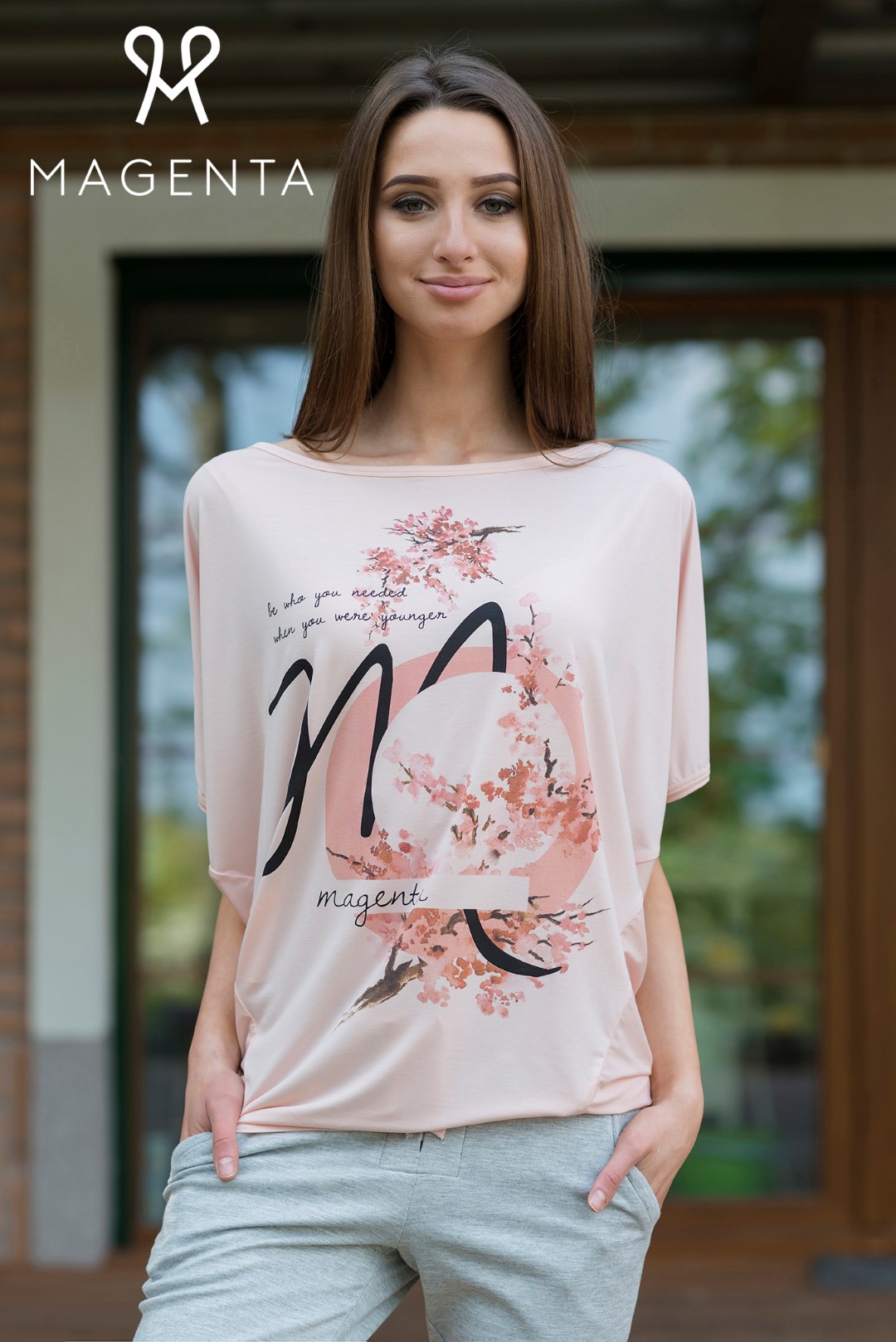 MAGENTA SPRING 2017 - 04.12