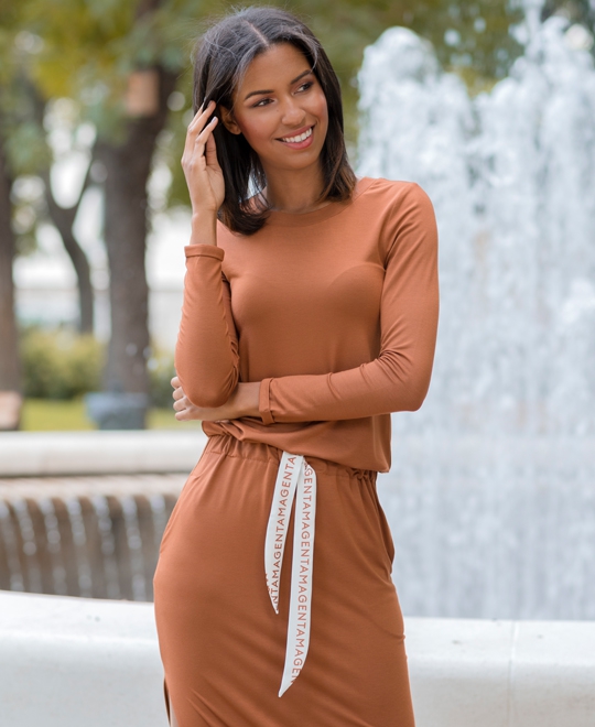 magenta 19 ősz maxiruha